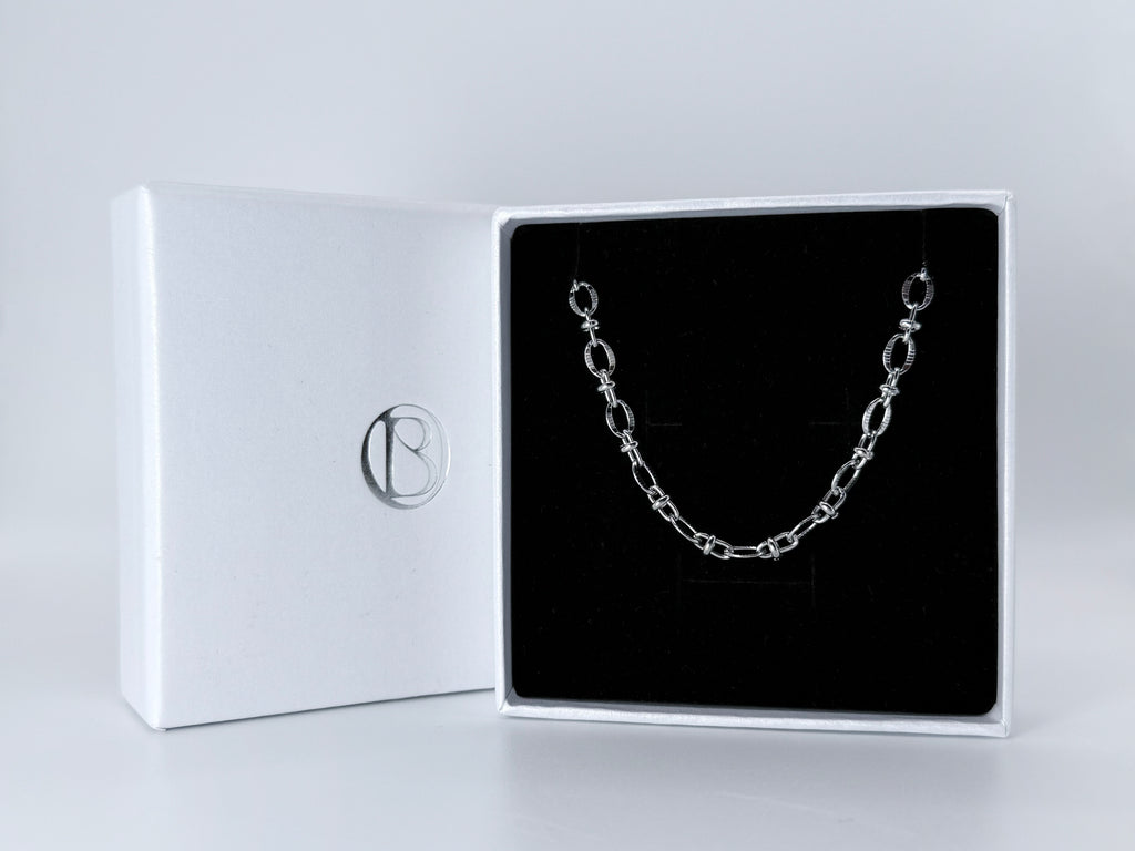 Knot Link Chain Layering Necklace